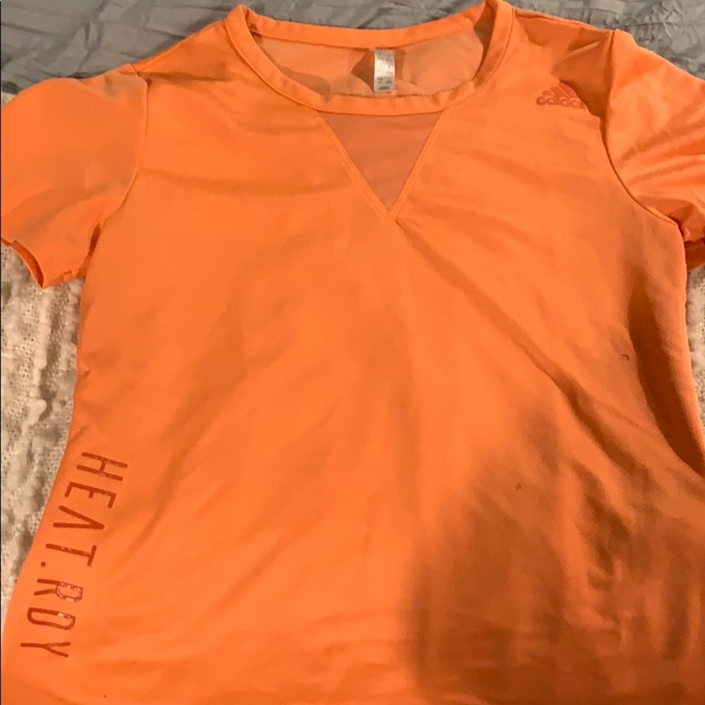 Orange tee